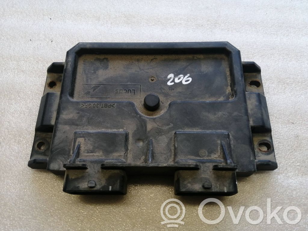 Peugeot 206 Engine control unit/module 