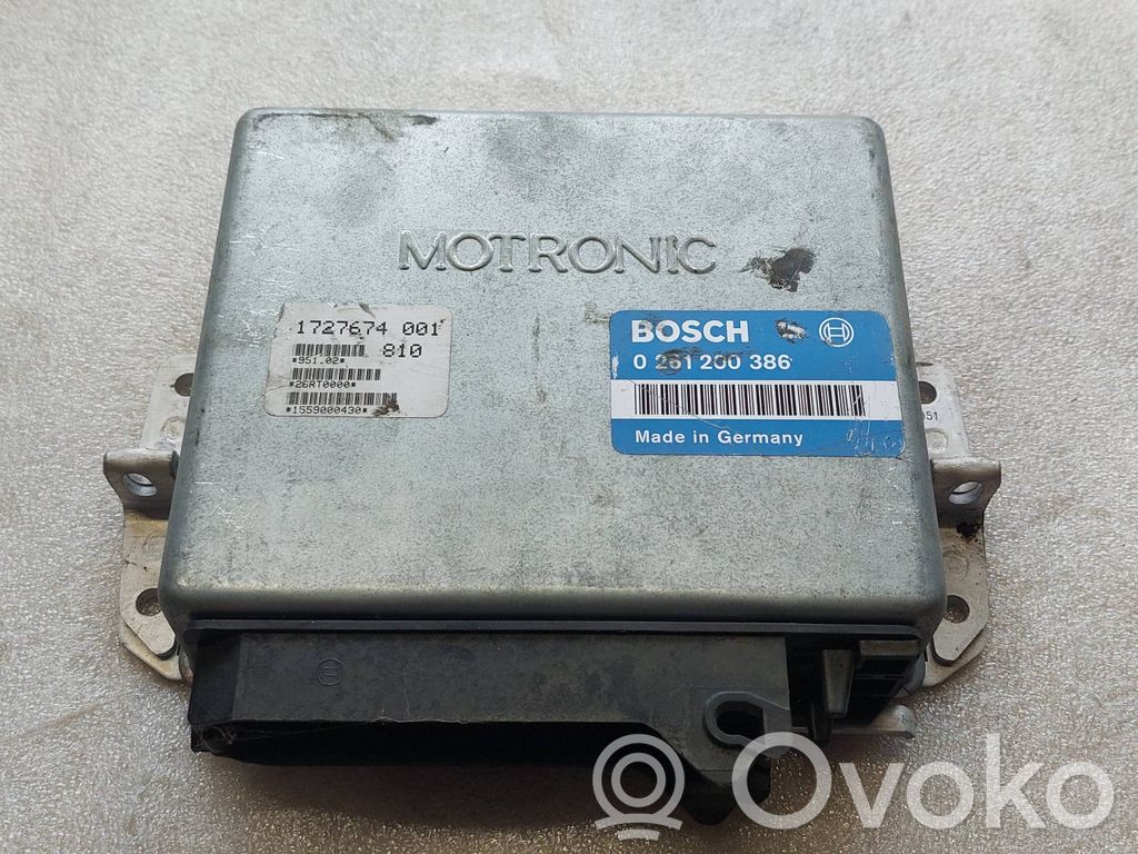 BMW 5 E34 Engine control unit/module 