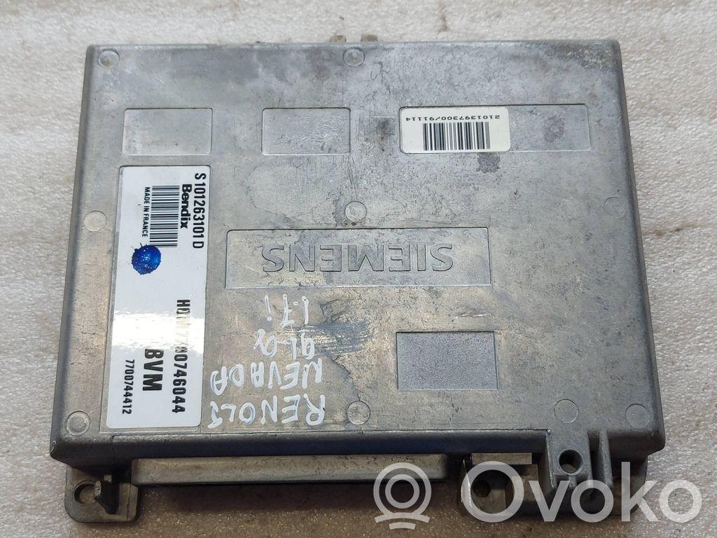 Renault 19 Engine control unit/module 