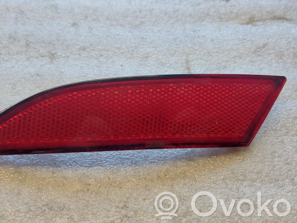 Reflector de faros/luces traseros   BM51515C0AD