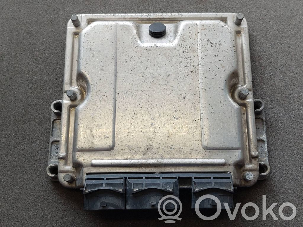 Citroen C8 Engine control unit/module 