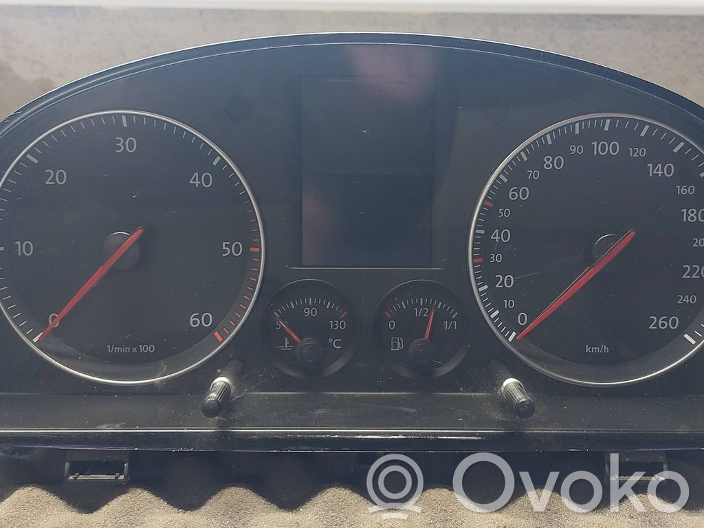 Volkswagen Caddy Vitezometru (grup de instrumente) 