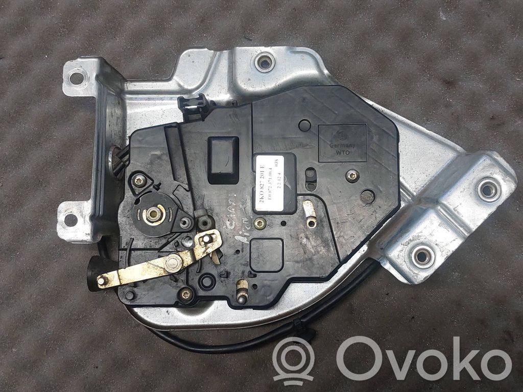 Volkswagen Caddy Galinių durų spyna 