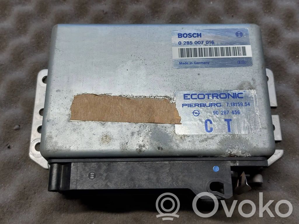 Opel Kadett E Engine control unit/module 