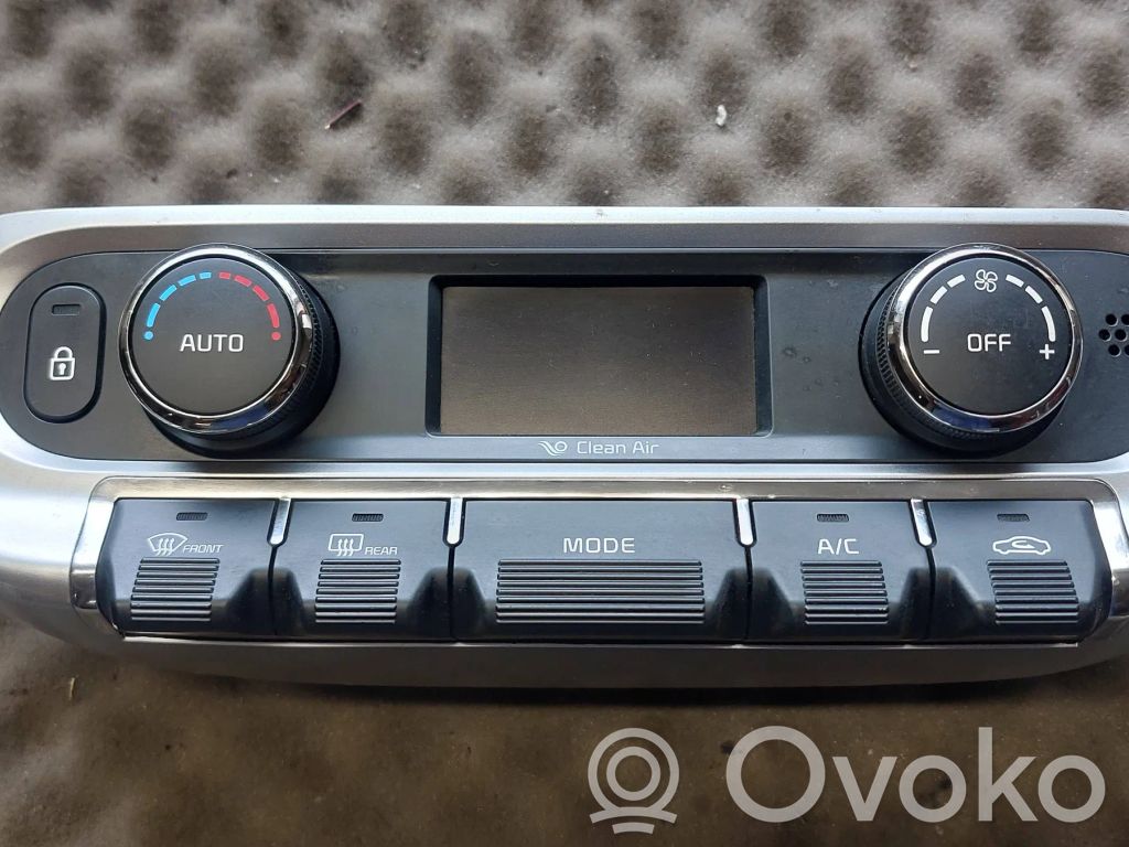 KIA Rio Climate control unit 