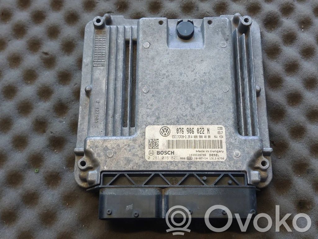 Volkswagen Crafter Engine control unit/module 
