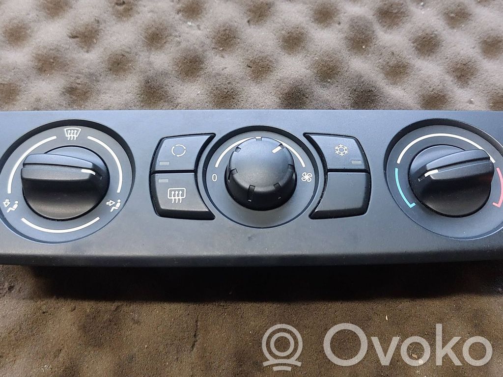 BMW 1 E81 E87 Climate control unit 