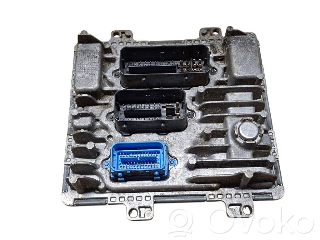 Opel Astra J Engine control unit/module 