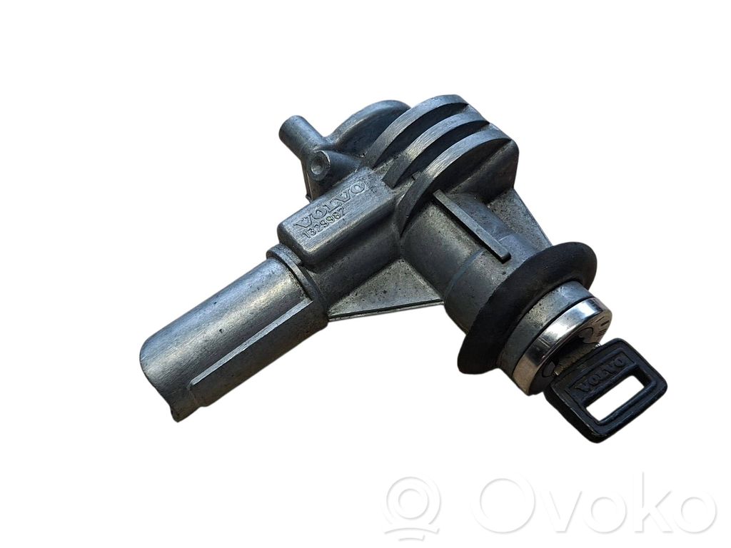 Volvo 740 Užvedimo spynelė 