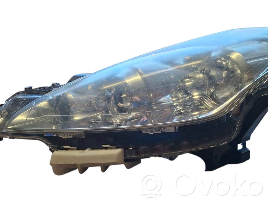 Peugeot 4007 Headlight/headlamp 