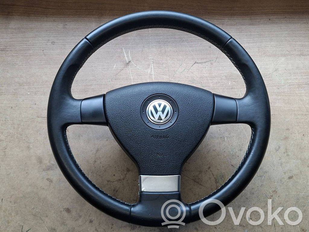 Volkswagen Golf V Lenkrad 