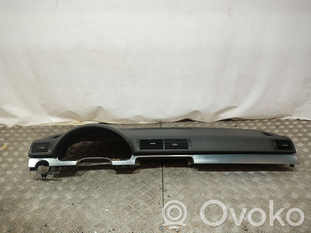 Dashboard   8E1857067D,8E1857067,8E1857067