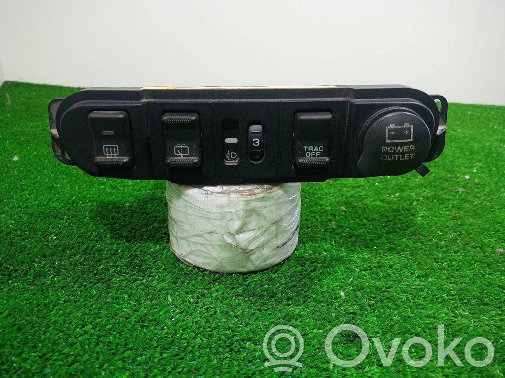 Multifunctional control switch/knob   04671622AF,04671622AF,04671622AF