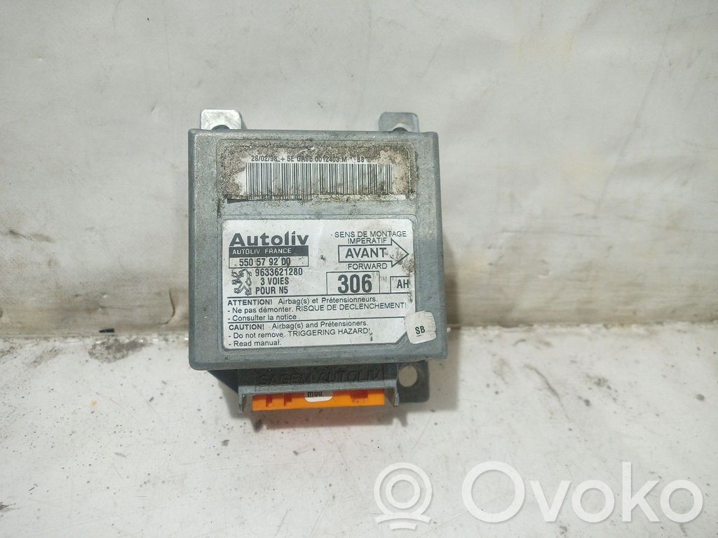 Peugeot 306 ABS control unit/module 