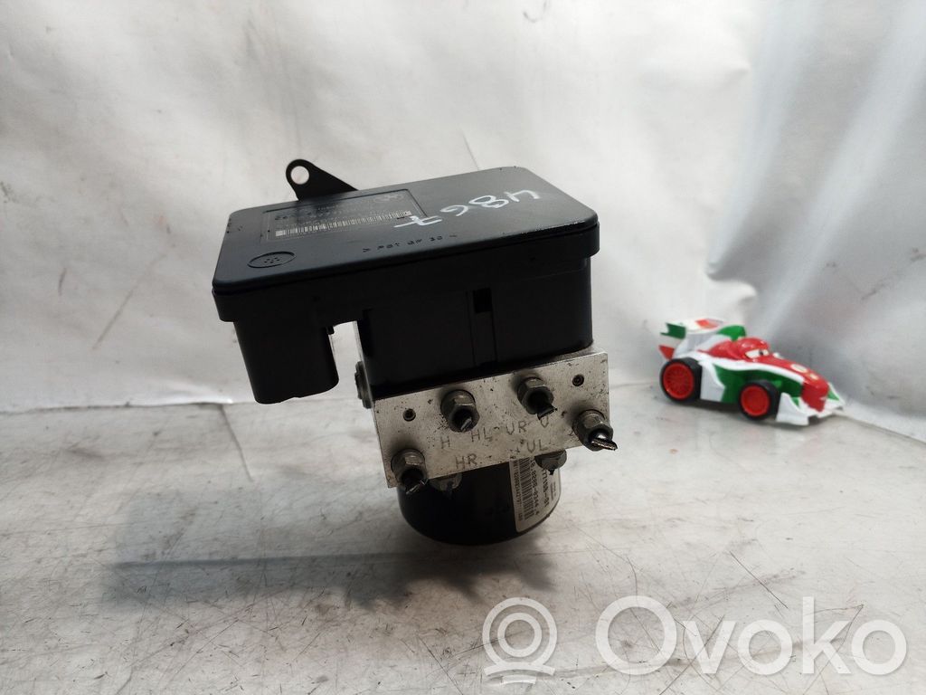 BMW 1 E81 E87 ABS Pump 