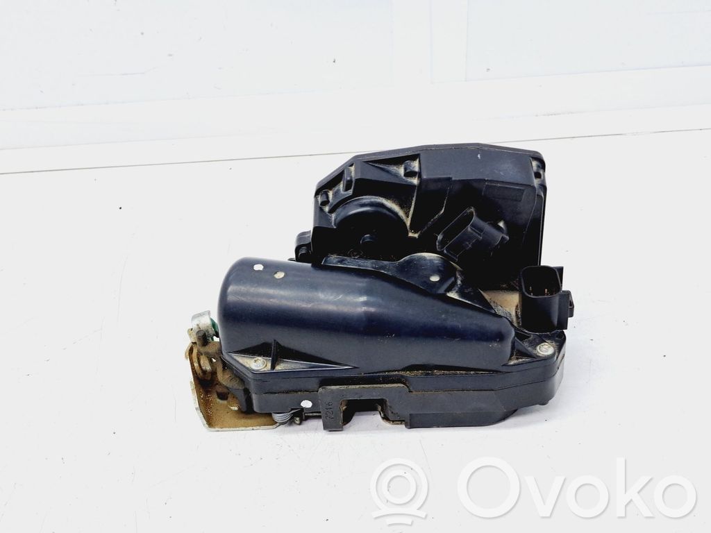 KIA Carnival Zamek klapy tylnej bagażnika 