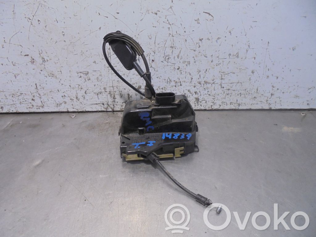 Renault Laguna II Rear door lock 