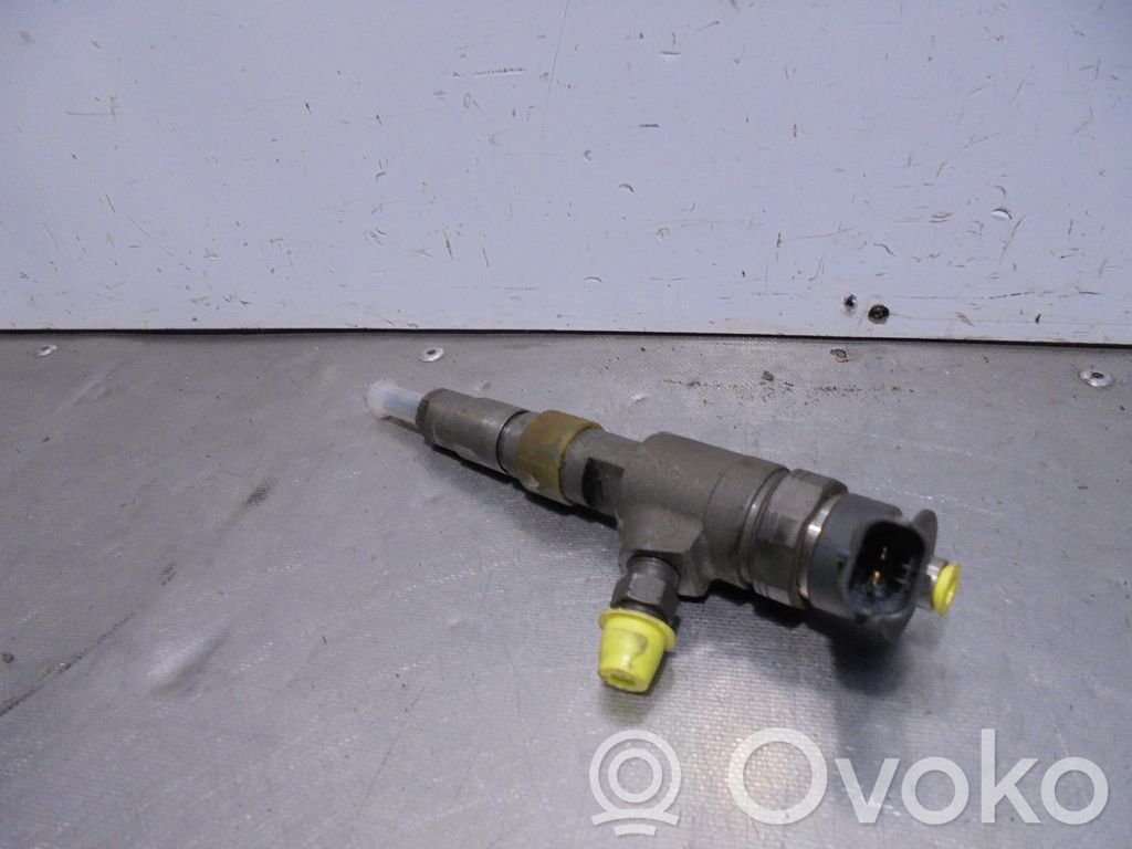 Peugeot 308 Fuel injector 