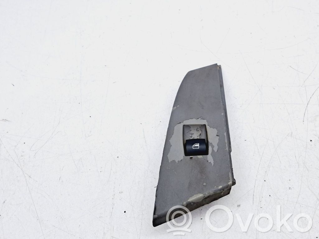 BMW 5 E39 Electric window control switch 