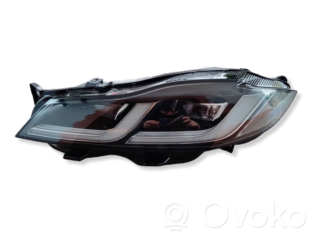 Jaguar XF X260 Lampa przednia 