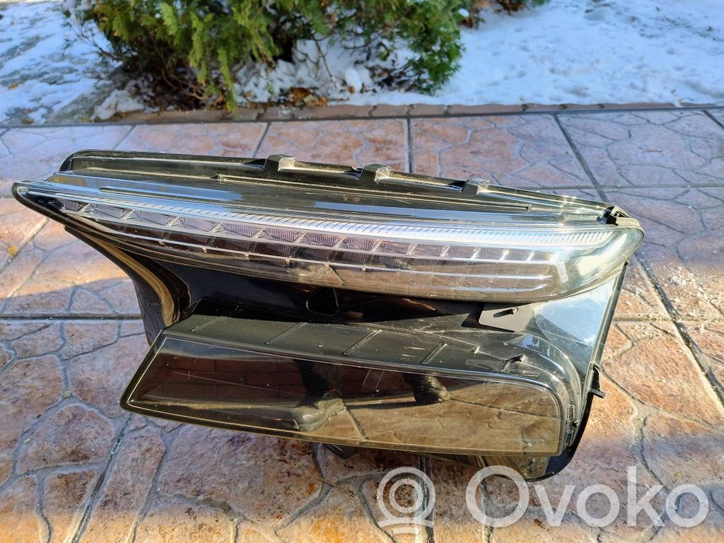 Audi A6 etron 85E Scheinwerfer 