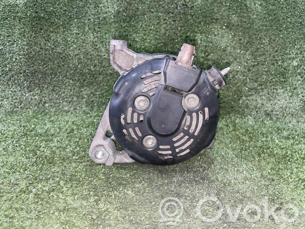 Alternador   1042113001,270600N090DENSO,270600N090