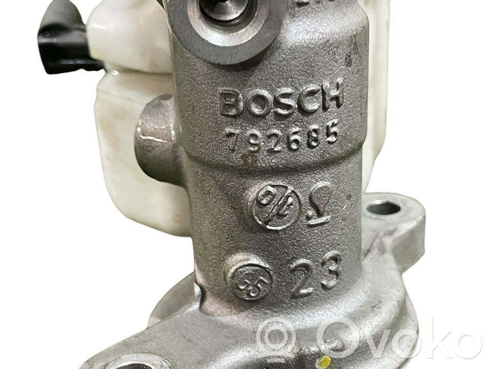Główny cylinder hamulca   8V1611021D,BOSCH5QE611301