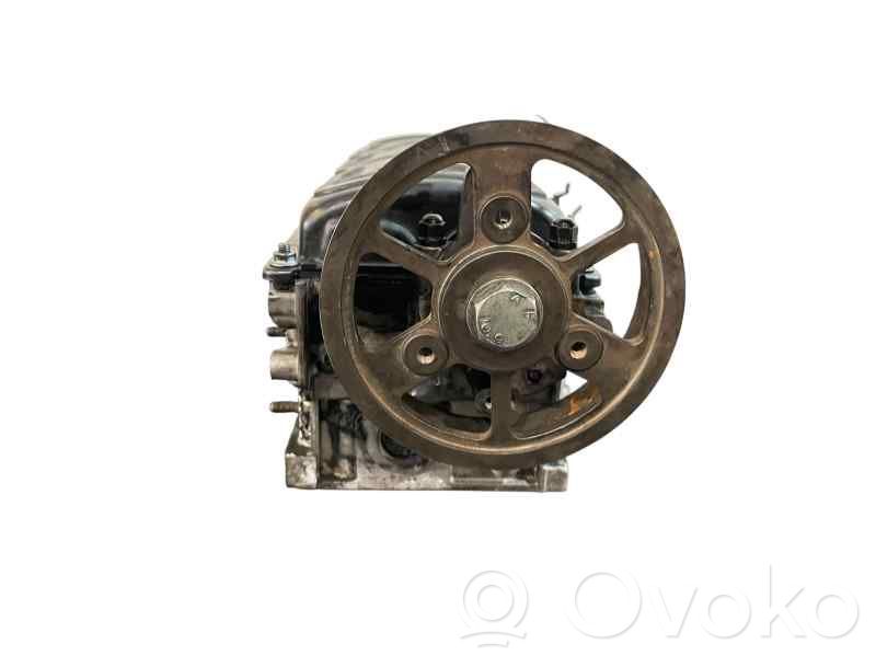 Audi A4 S4 B6 8E 8H Testata motore 