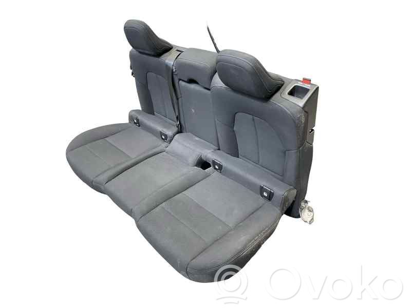 Volvo XC40 Takaistuin 
