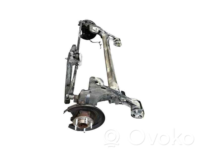 Opel Astra J Belka osi tylnej 