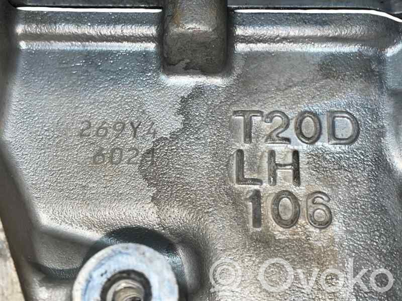 Subaru Legacy Engine head 