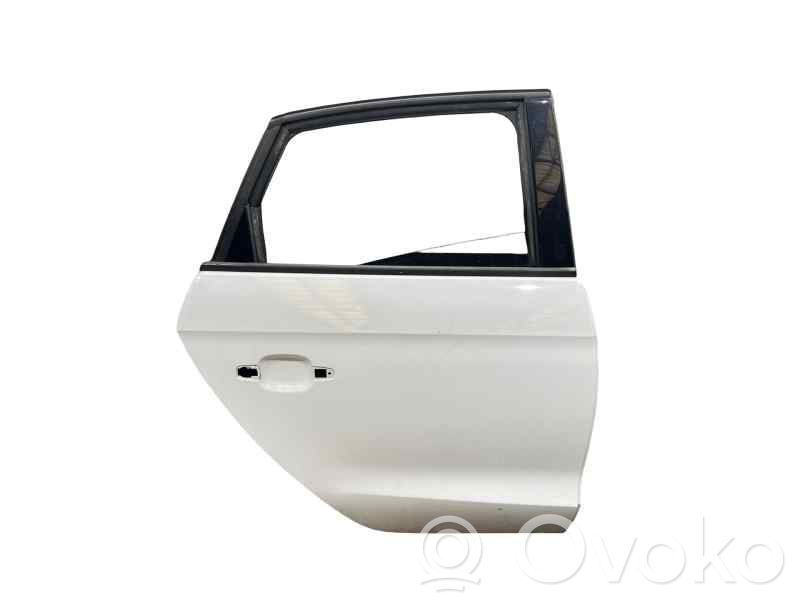 Puerta trasera   8X4833052B
