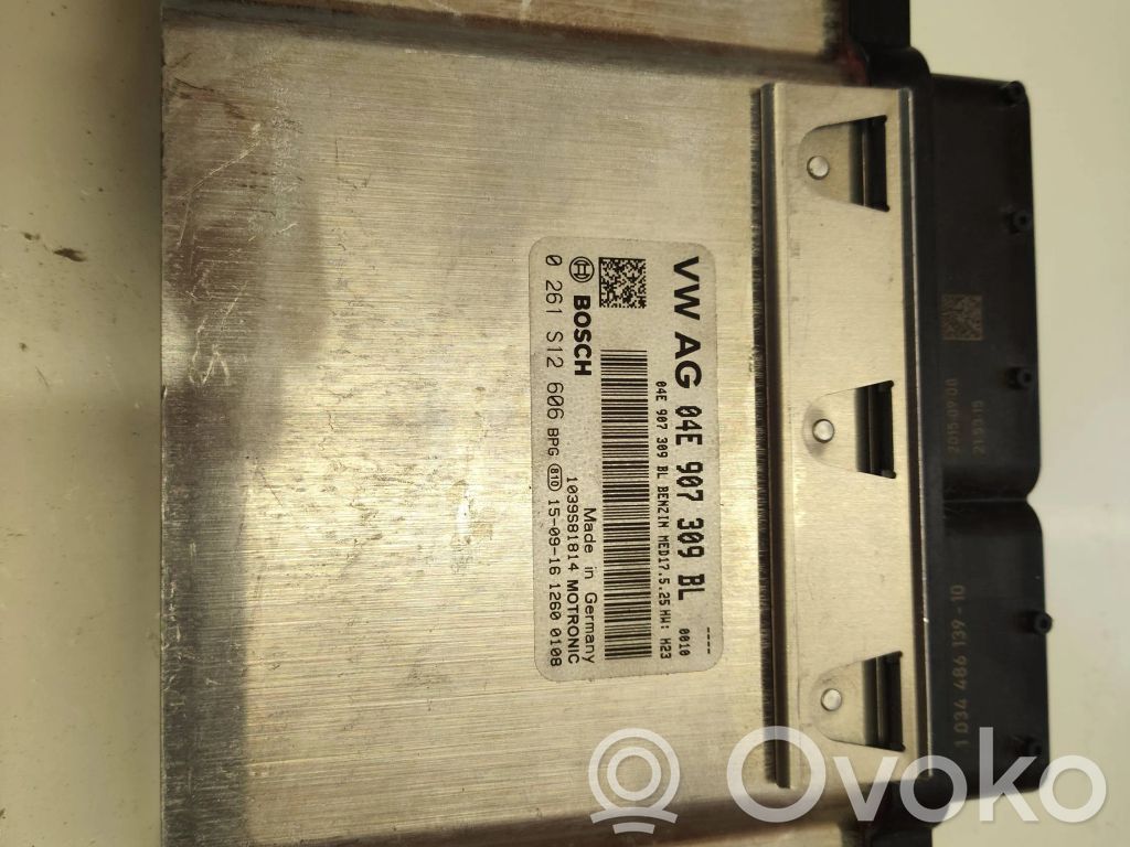 Volkswagen Golf VII Engine control unit/module 