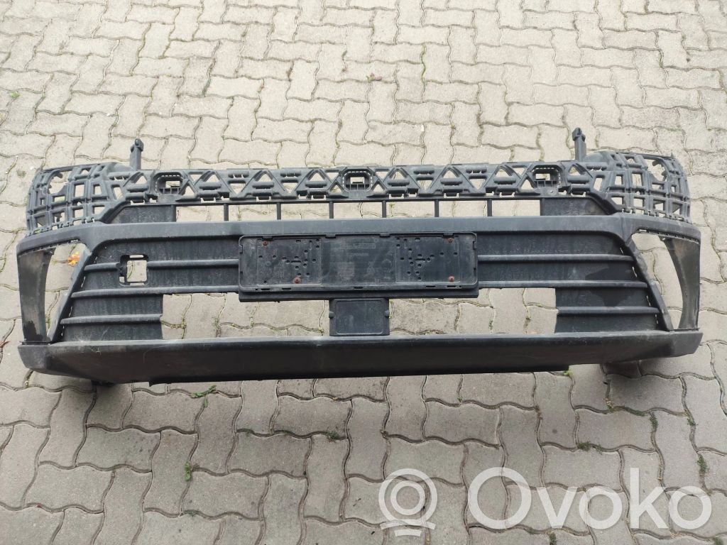 Volkswagen Crafter Front bumper 