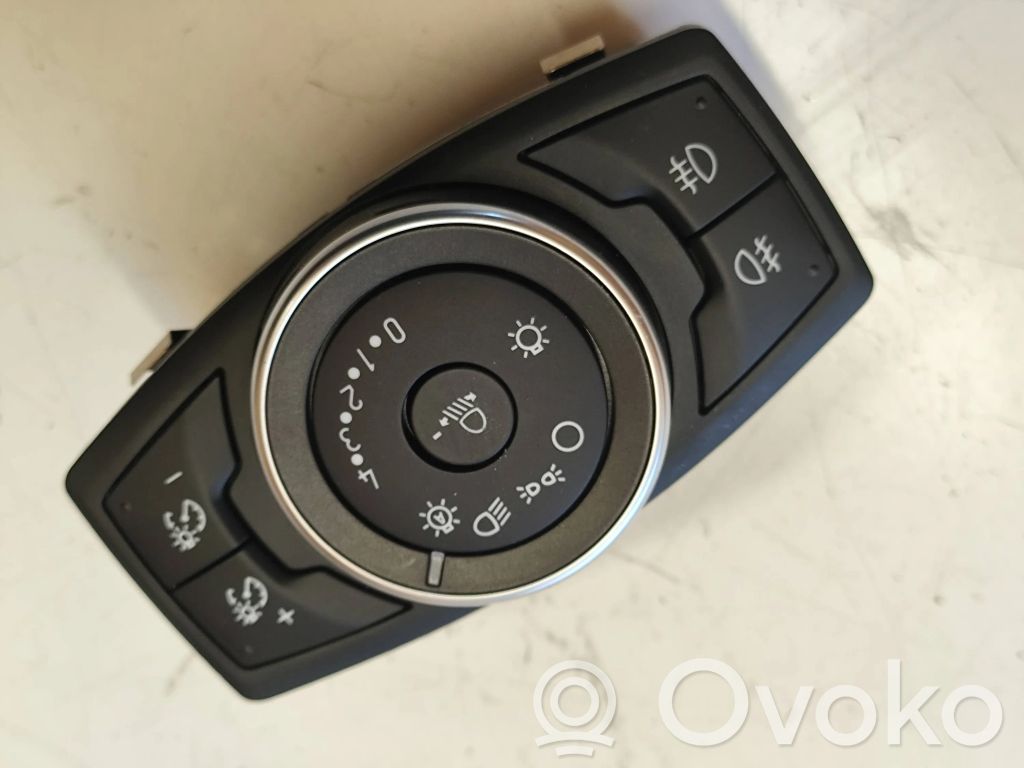 Ford Focus Light switch 