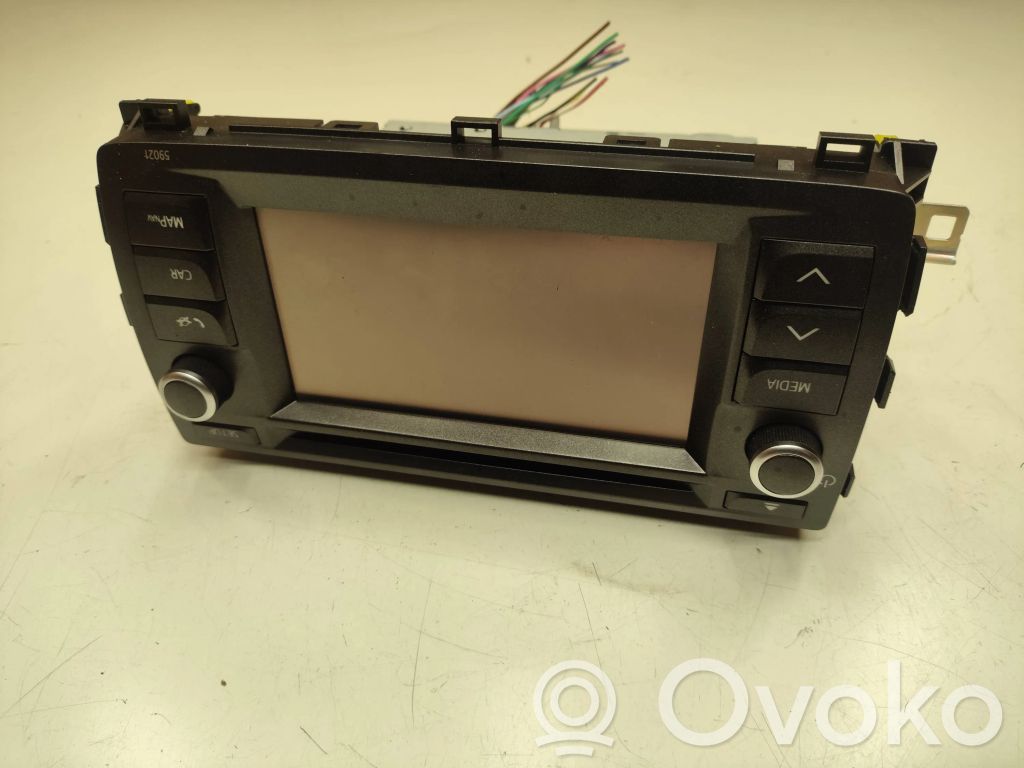 Toyota Auris E180 Panel / Radioodtwarzacz CD/DVD/GPS 