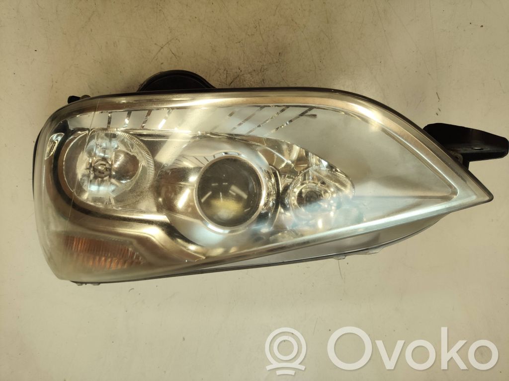 Ford S-MAX Phare frontale 
