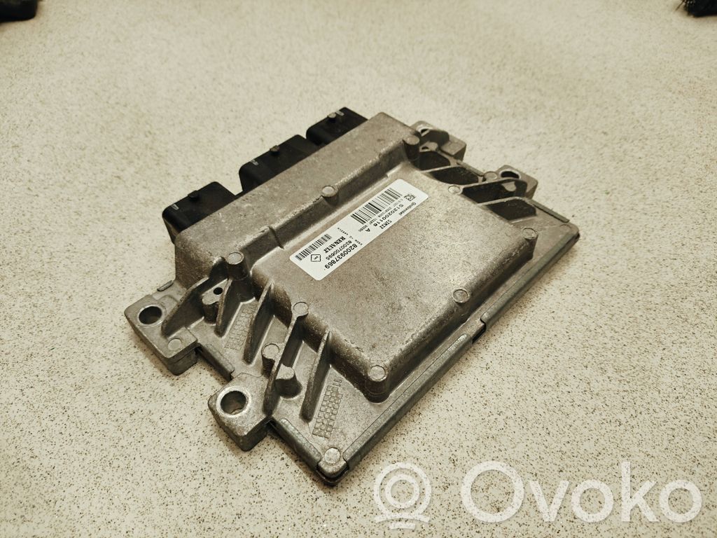 Unidad de control/módulo ECU del motor   S120200116A,8200937869,8200700695