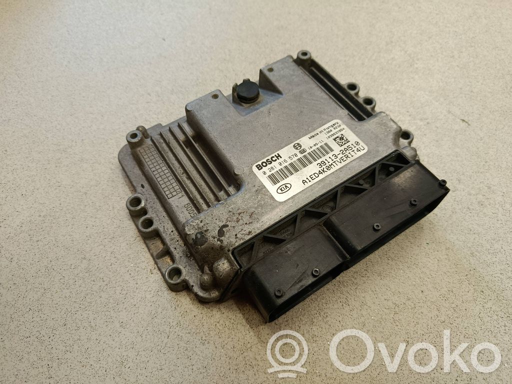Unidad de control/módulo del motor   0281016570,1039S37864,391132A510