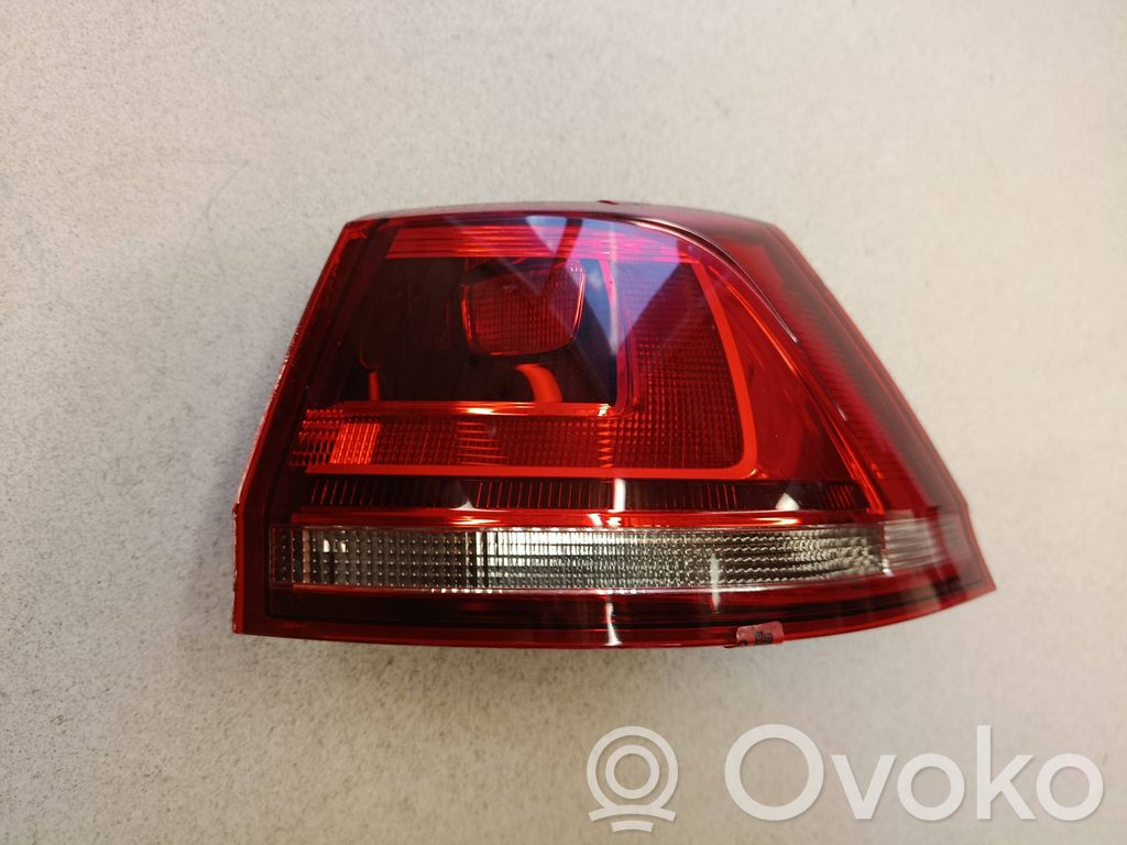 Volkswagen Golf VII Lampă spate în caroserie 