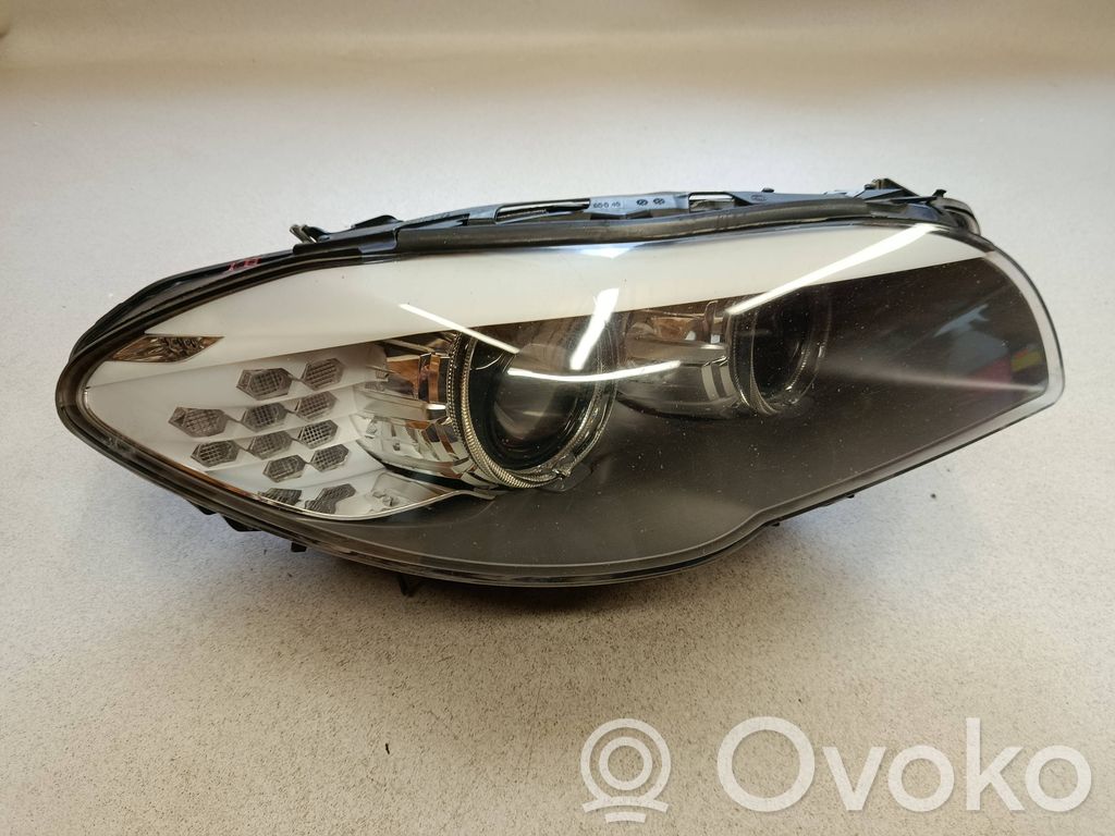 BMW 5 F10 F11 Lampa przednia 