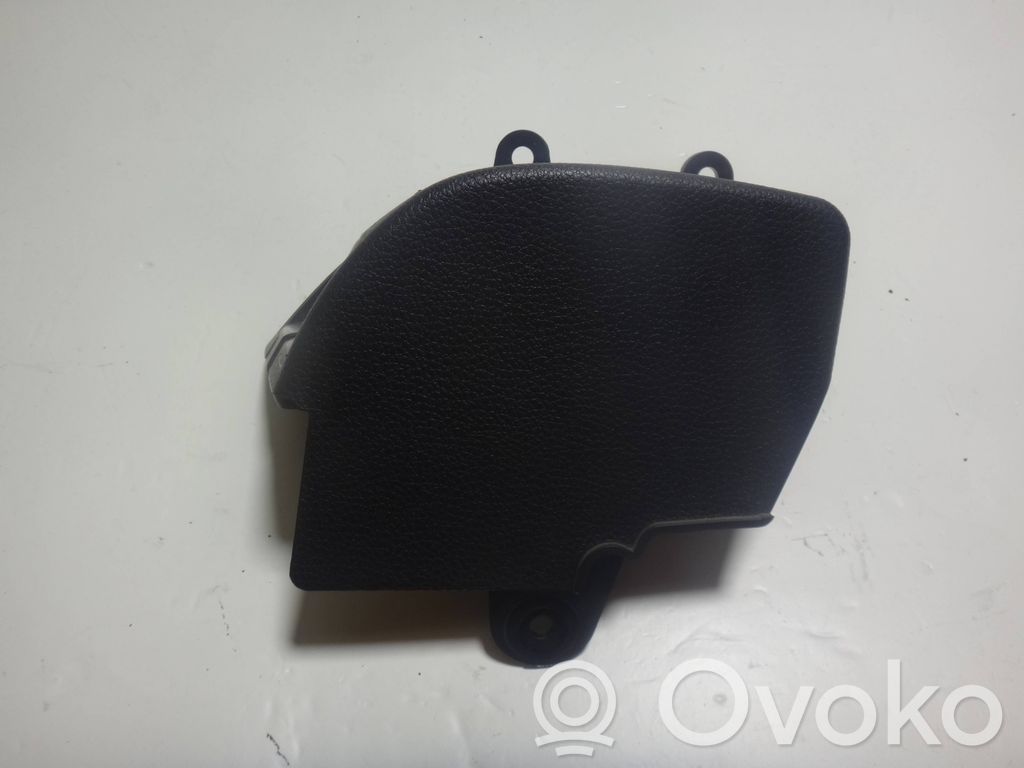 BMW 1 E82 E88 Otros repuestos del interior 