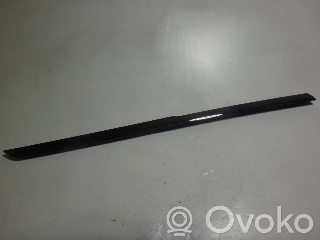 BMW 7 F01 F02 F03 F04 Ramka schowka deski rozdzielczej 