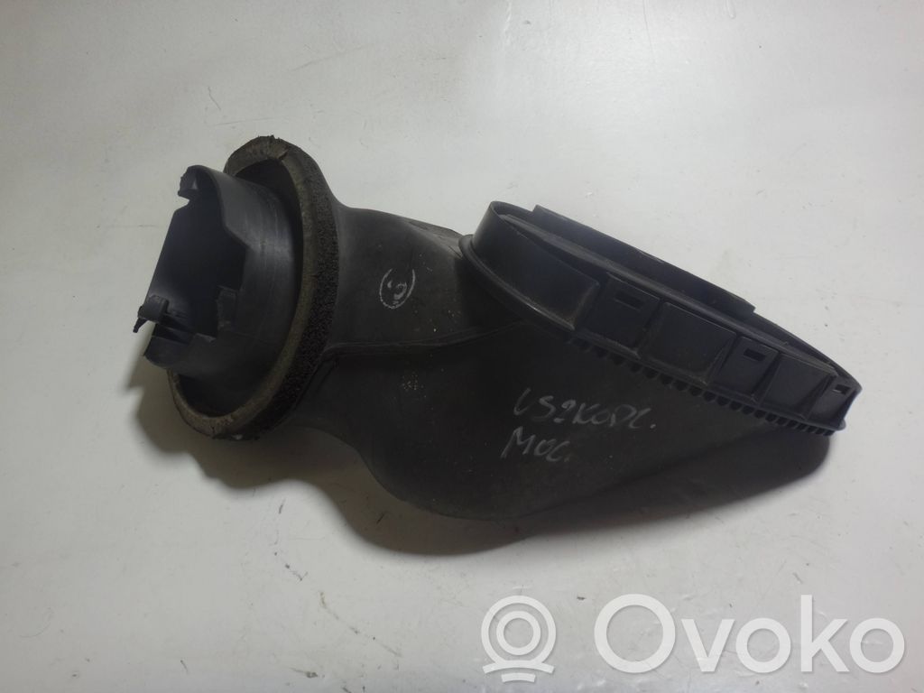BMW 5 E39 Ilman mikrosuodatin, ilmakanavan osa 