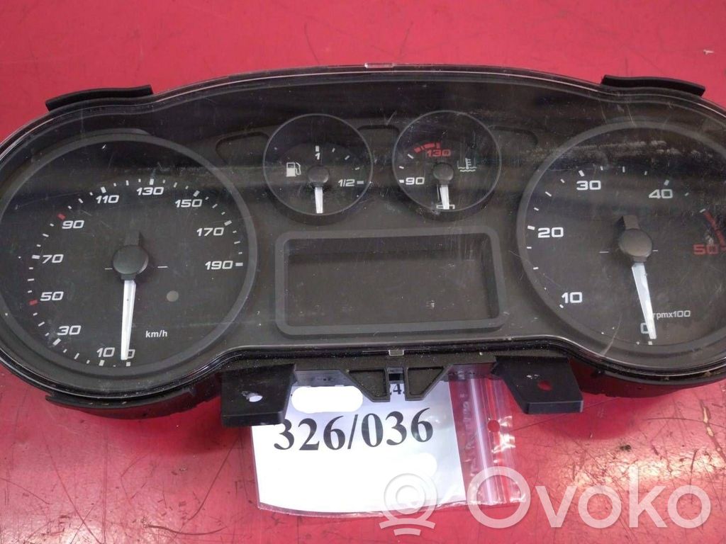 Iveco Daily 6th gen Vitezometru (grup de instrumente) 