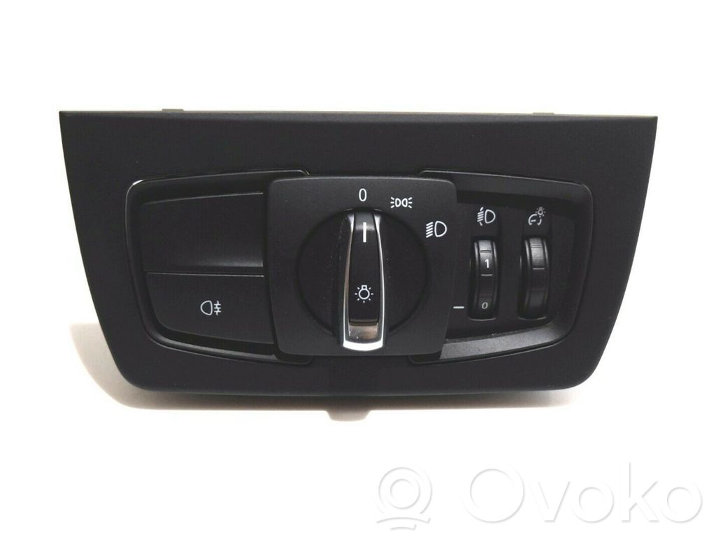 BMW 1 F20 F21 Przełącznik świateł 
