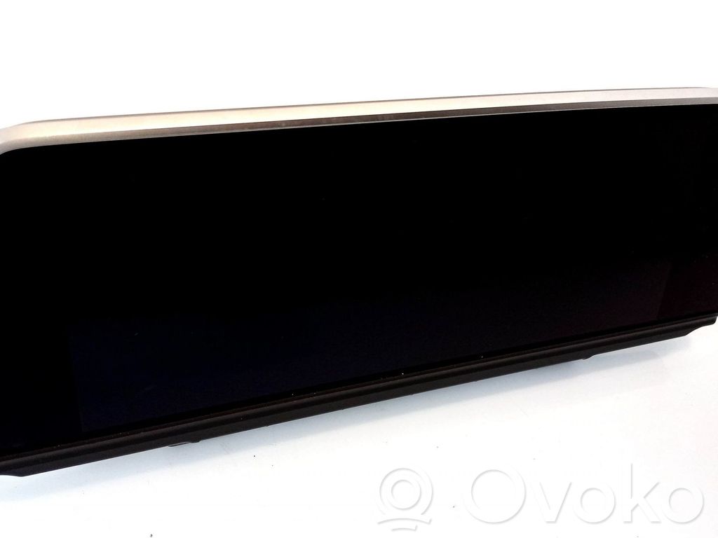 BMW 5 G30 G31 G38 Monitor / wyświetlacz / ekran 