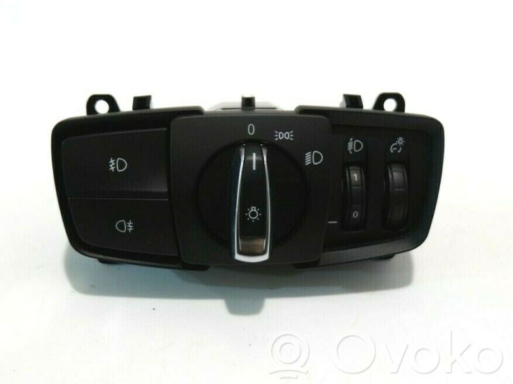 BMW 1 F20 F21 Przełącznik świateł 