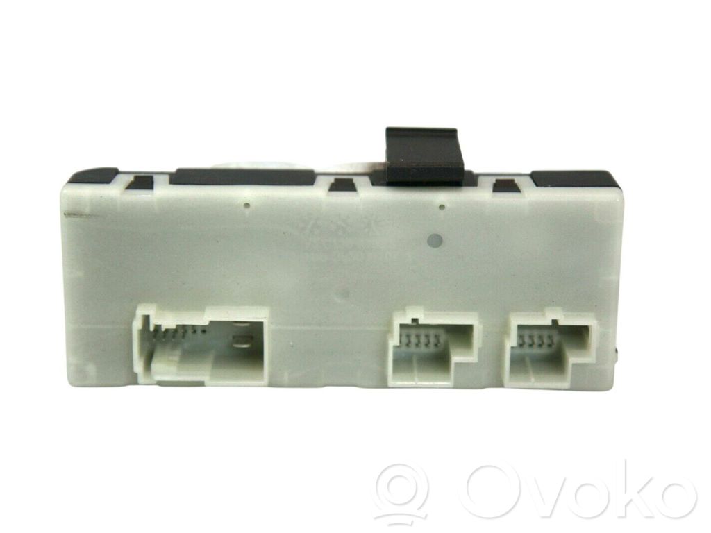 BMW X5 F15 Tailgate/trunk control unit/module 