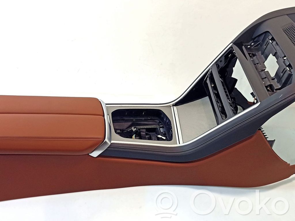 BMW 8 G14 Keskikonsoli 